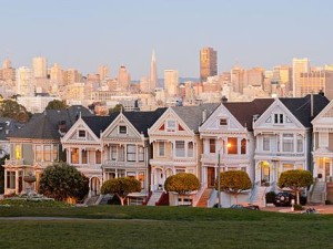 Painted_Ladies_San_Francisco_January_2013_panorama_2-300x225-1