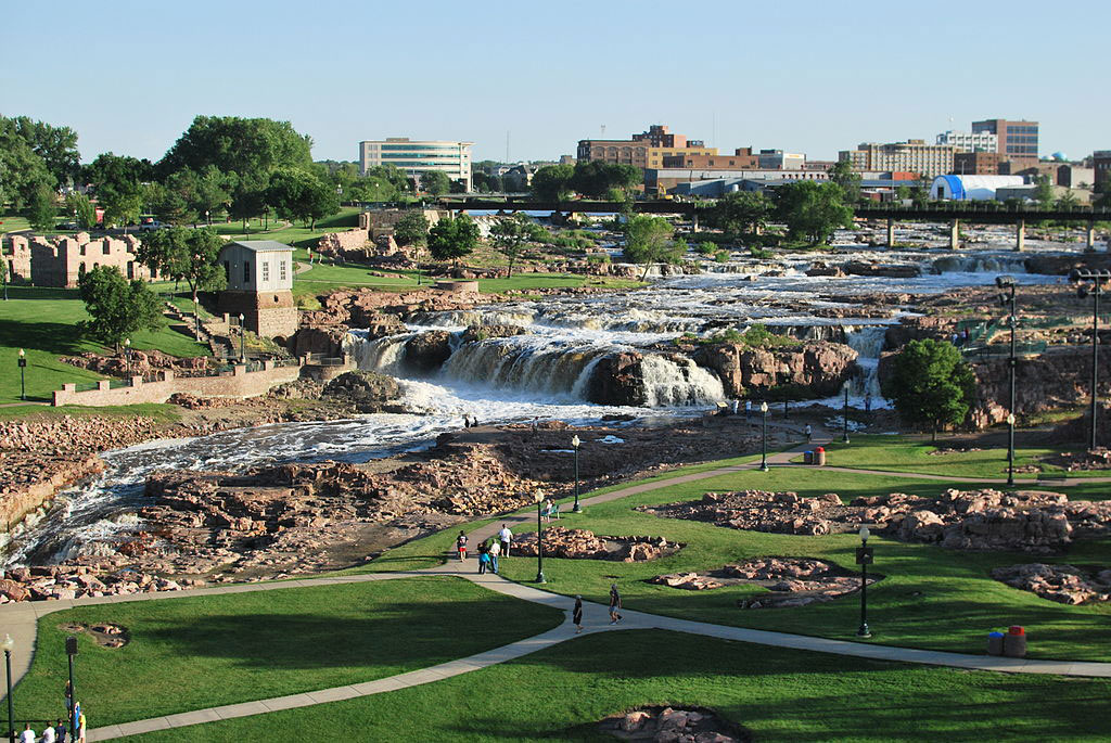 Aerial photo of Sioux Falls, South Dakota; credit: Creative Commons by 3.0
