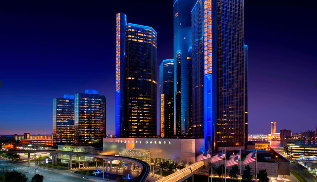 Night skyline view of the Detroit Marriott at the Renaissance Center